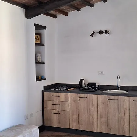 Casetta Al Parione Apartamento Bolsena